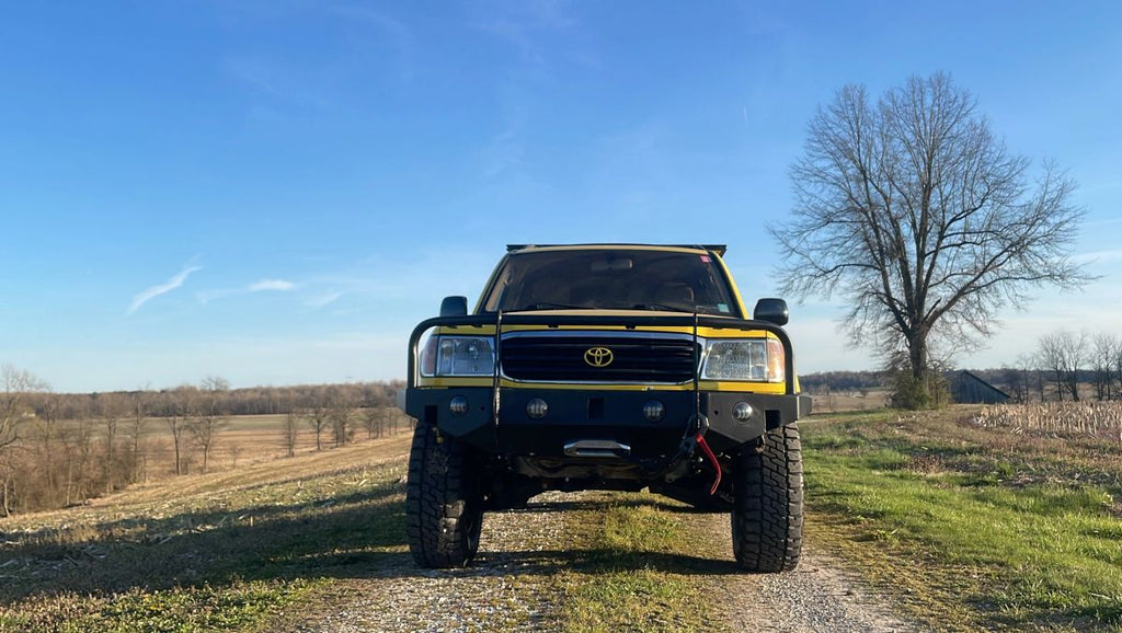 Big Slack Off Road Land Cruiser / LX470 front bumper, brush guard and winch mount